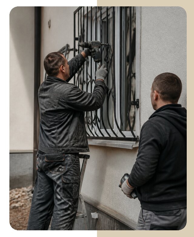 Установка наружных решеток в Усолье-Сибирском от 5057 р. | ДвериЛегко-Сль